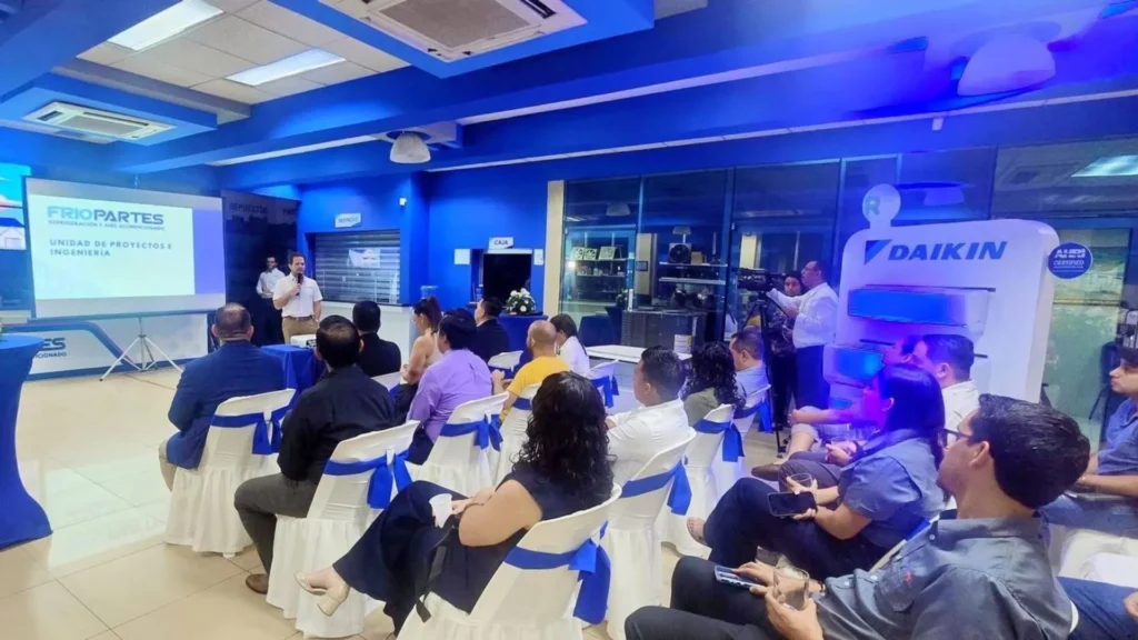 Daikin y Friopartes realizan jornadas técnicas HVAC en Honduras